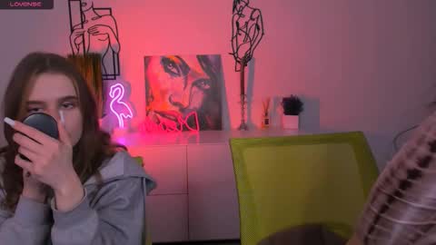 Snapshot of eva_drive chatting on October 21, 7:03 pm your dream online show from October 21, 7:03 pm