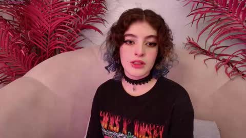 Snapshot of eva_halsey chatting on January 14, 8:47 pm E V A online show from January 14, 8:47 pm