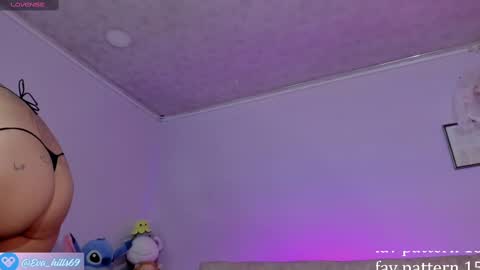 Eva  online show from October 6, 1:41 pm