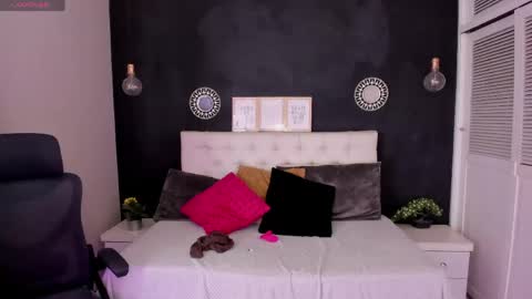 eva_hot_1 online show from June 4, 1:17 pm