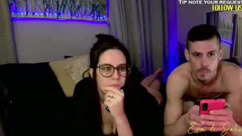 Snapshot of eva_jake chatting on February 11, 6:40 am Eva Jake online show from February 11, 6:40 am