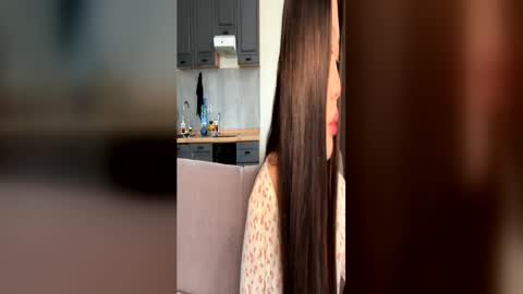 Eva online show from April 18, 6:50 am