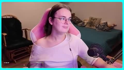 Gamer Katt online show from October 21, 11:22 am