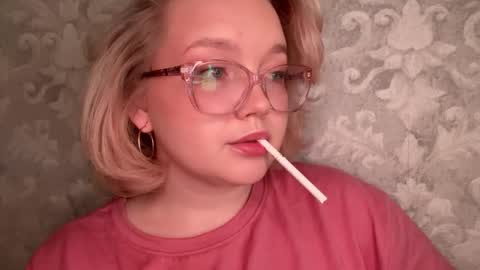 eva_kittenn online show from September 26, 7:18 pm
