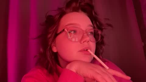 eva_kittenn online show from November 28, 3:04 pm