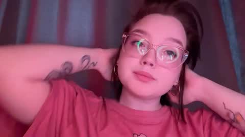 eva_kittenn online show from December 18, 9:59 am