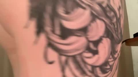 eva_kittenn online show from April 14, 1:28 pm