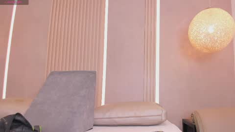 Eva online show from March 30, 11:33 am