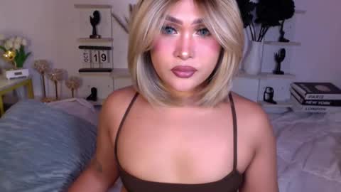 Snapshot of eva_mazikeen69 chatting on October 19, 7:03 pm Queen Eva Mazikeen online show from October 19, 7:03 pm