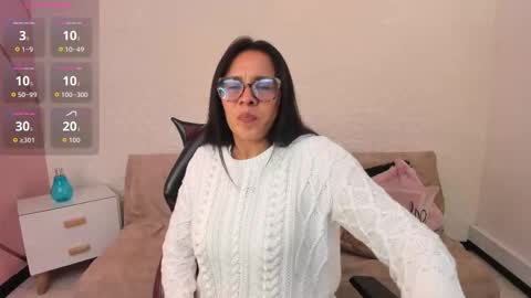 Eva  online show from October 24, 2:35 pm