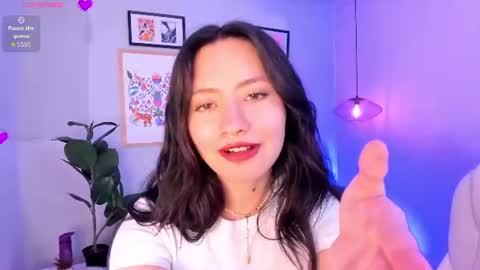 Snapshot of eva_monet chatting on June 23, 6:17 pm eva_monet online show from June 23, 6:17 pm
