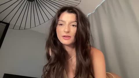 EVA  and DENI online show from July 5, 4:25 pm