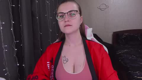 Eva online show from March 11, 3:56 pm