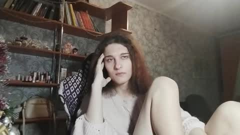 Eva The Princess online show from January 10, 3:47 pm