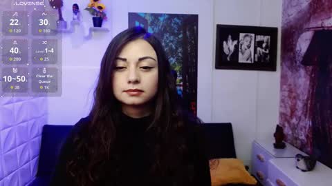 Eva online show from November 10, 2:49 pm