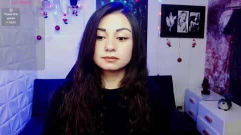 Eva online show from December 3, 2:26 pm