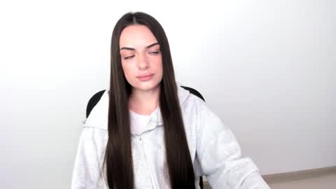 Eva online show from February 21, 1:33 pm