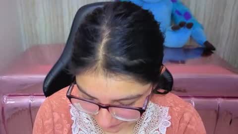 eva_smit_t online show from February 12, 2:28 am