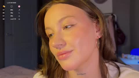 Snapshot of eva_swag chatting on February 16, 12:12 pm eva_swag online show from February 16, 12:12 pm