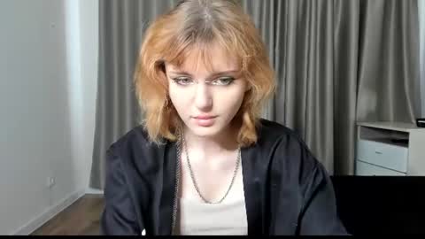Snapshot of eva_vv chatting on June 17, 6:16 am Eva online show from June 17, 6:16 am