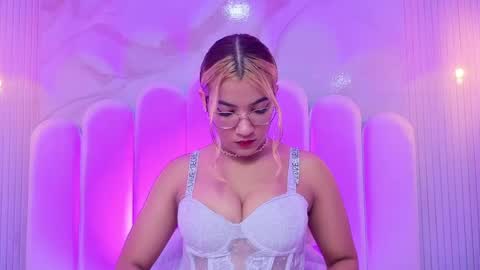 evaa_honey online show from May 25, 9:54 pm