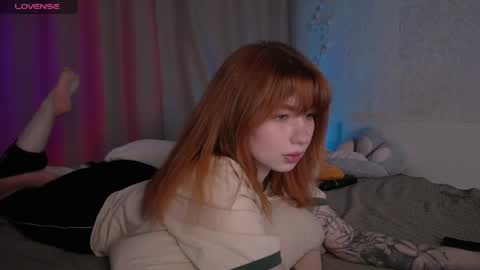 Snapshot of evaa_moonn_ chatting on June 27, 7:57 am Eva online show from June 27, 7:57 am