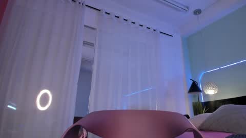 julieth online show from February 5, 5:53 pm