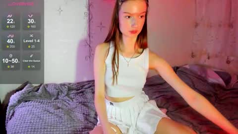Hi Im Eva - welcome to my room online show from December 1, 2:55 pm