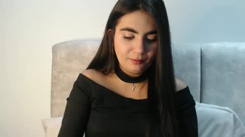 Snapshot of evacollins12 chatting on September 29, 2:06 am evacollins12 online show from September 29, 2:06 am