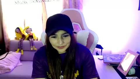 Snapshot of evagrays chatting on March 8, 5:54 pm Eva online show from March 8, 5:54 pm