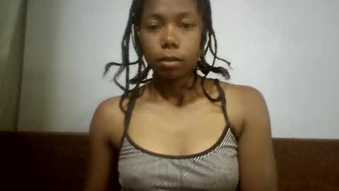 Snapshot of evahaldy chatting on November 8, 6:24 am evahaldy online show from November 8, 6:24 am