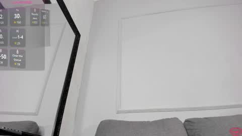 evahalston online show from April 20, 7:59 pm