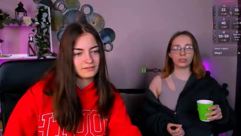 evalora online show from March 28, 8:19 pm