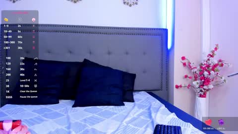 Snapshot of evaloviaa_ chatting on April 29, 5:30 pm Eva online show from April 29, 5:30 pm