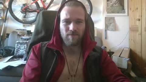 Snapshot of evalsmac chatting on March 1, 3:25 pm Han online show from March 1, 3:25 pm