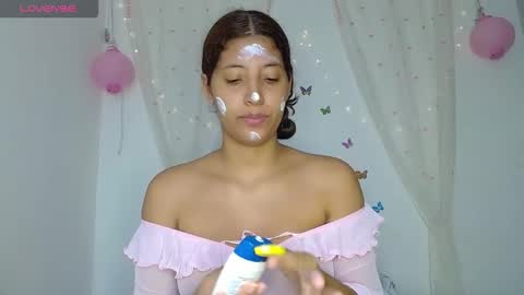 evaluna horny  online show from November 3, 9:05 pm