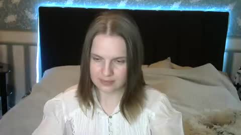 evamoon7 online show from May 12, 2:58 pm