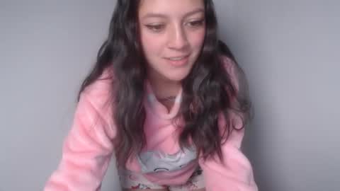 Snapshot of evangeline_petite chatting on September 13, 2:33 am eva online show from September 13, 2:33 am