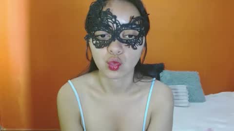 evangelinne_01 online show from February 6, 3:15 pm