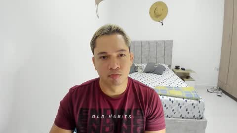 Snapshot of evans_king chatting on June 6, 8:52 am Evan online show from June 6, 8:52 am