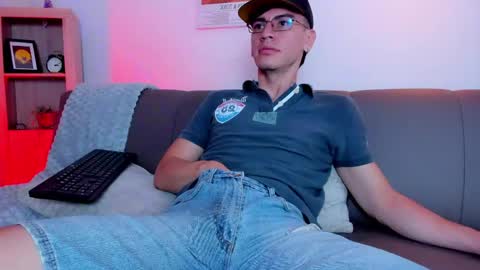 Evans Lubov online show from May 23, 1:26 pm