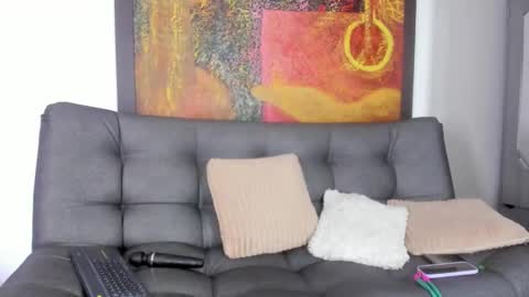 Snapshot of evans_susana chatting on October 1, 3:29 pm Evan and Susan online show from October 1, 3:29 pm