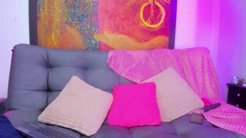 Snapshot of evans_susana chatting on November 20, 11:48 pm Evan and Susan online show from November 20, 11:48 pm