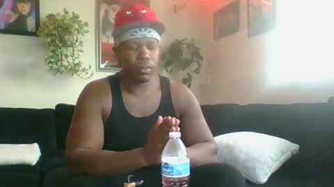 Snapshot of evanschris2048 chatting on November 19, 7:25 pm evanschris2048 online show from November 19, 7:25 pm