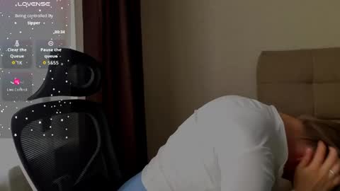 Snapshot of evapuff chatting on May 16, 10:36 am evapuff online show from May 16, 10:36 am