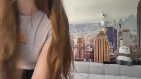Snapshot of evasoshy chatting on August 3, 8:02 am Eva online show from August 3, 8:02 am