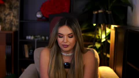 Eva online show from April 1, 1:41 pm