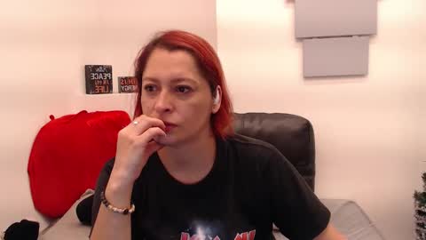 Eva Twiss online show from March 30, 11:55 am