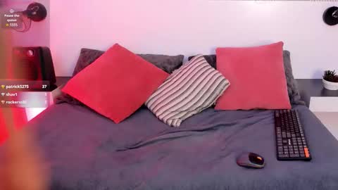 Snapshot of evazul chatting on February 20, 6:26 am Evanna online show from February 20, 6:26 am