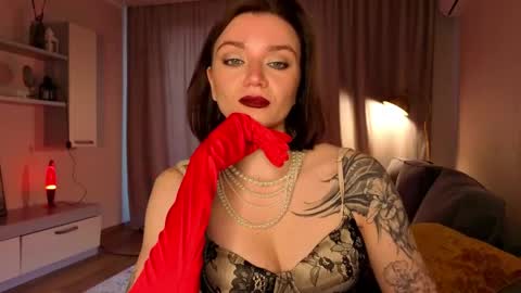 Eve  online show from April 7, 7:20 am